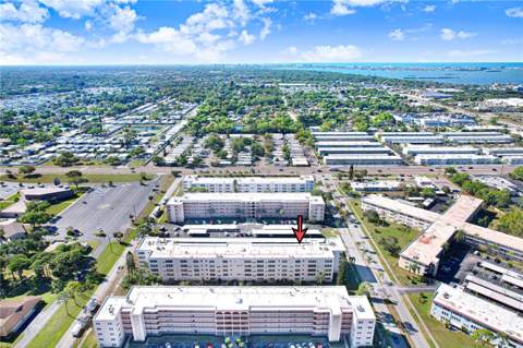 5603 80th Street #303, St Petersburg FL - photo 24 of 29