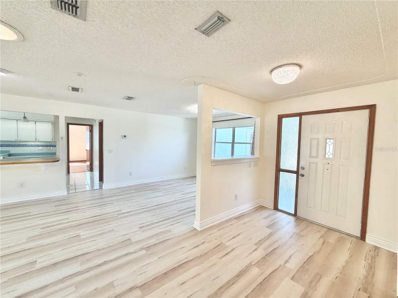 4 bedroom Single Family Residence at 17469 SW 35th Avenue Road, Marion Oaks Un 06, Ocala — photo 3