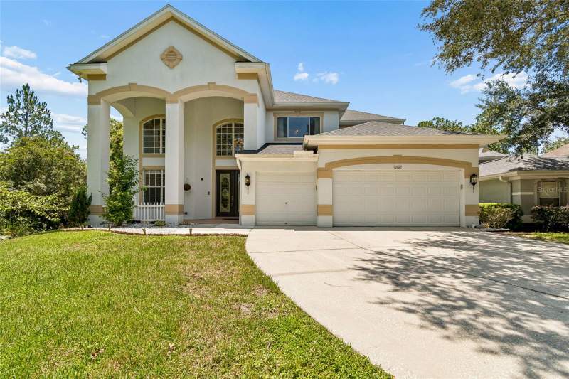 5 bedroom Single Family Residence at 10102 Deercliff Drive, Arbor Greene, Tampa — photo 2