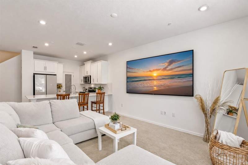 3 bedroom Townhouse at 10245 Highline Crest Street, Randal Walk, Orlando — photo 2