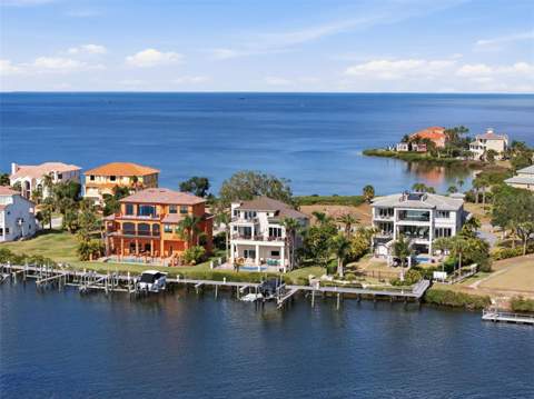 25 Harborpointe Drive, Port Richey FL - photo 18 of 35
