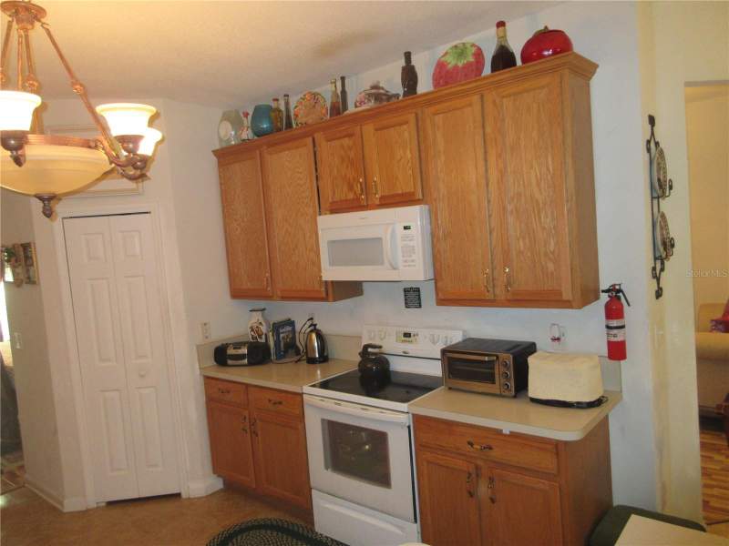 4 bedroom Single Family Residence at 13380 SW 32nd Court, Marion Oaks Un 07, Ocala — photo 5
