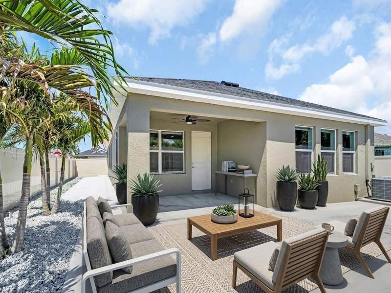 3 bedroom Single Family Residence at 1461 N River Circle, River Bend Village, Tarpon Springs — photo 3