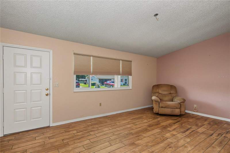 3 bedroom Single Family Residence at 8777 SW 116th Place Road, Oak Run Neighborhood 08A, Ocala — photo 4