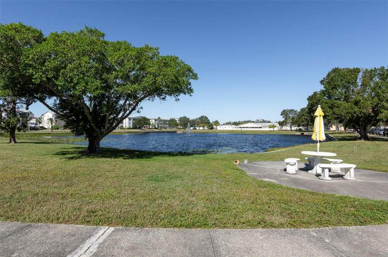 2 bedroom Condominium at 1950 59th Avenue #119, Town Apts Condo, St Petersburg — photo 3