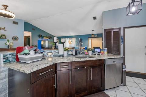 10326 Out Island Drive, Tampa FL - photo 14 of 41