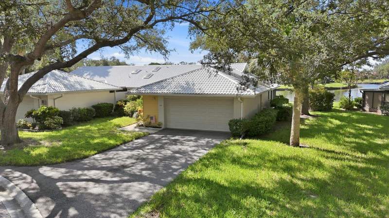 2 bedroom Villa at 214 Southampton Drive #327, Myrtle Trace At Plan, Venice — photo 2