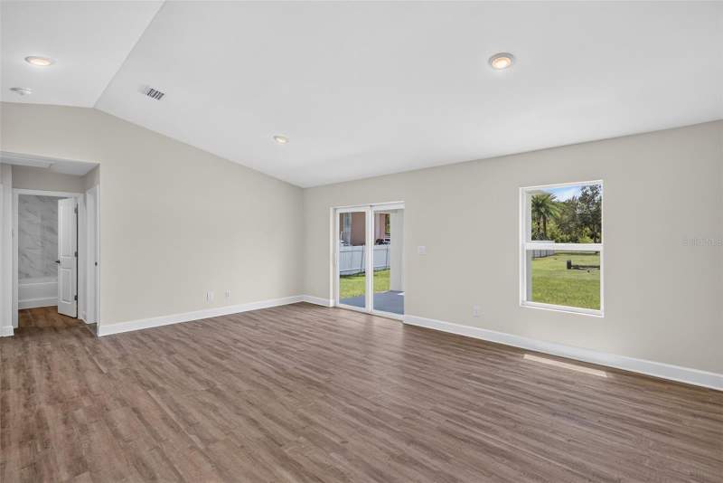 3 bedroom Single Family Residence at 23429 Wickens Avenue, Port Charlotte Sec 013, Port Charlotte — photo 5
