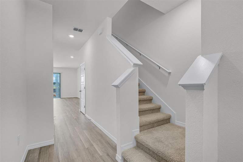 3 bedroom Townhouse at 2741 Gladiola Road, Harmony On Lake Eloise, Winter Haven — photo 2
