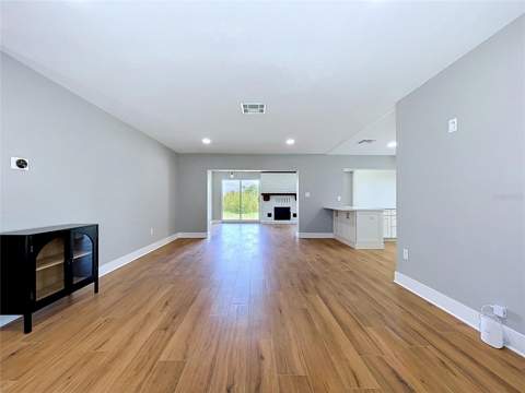 381 Westwinds Drive, Palm Harbor FL - photo 7 of 70