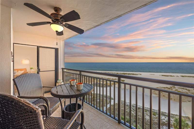 1270 GULF BOULEVARD #1007 home for sale in Harbour Light Towers Condo
