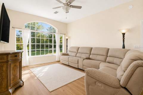 12213 Roseland Drive, New Port Richey FL - photo 12 of 52
