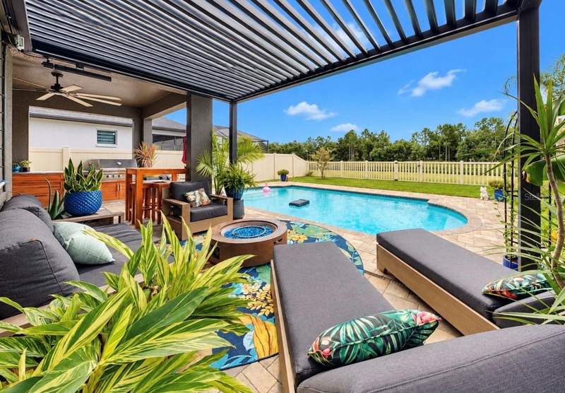 4 bedroom Single Family Residence at 12112 Creek Preserve Drive, Bell Creek Preserve Ph 2, Riverview — photo 4