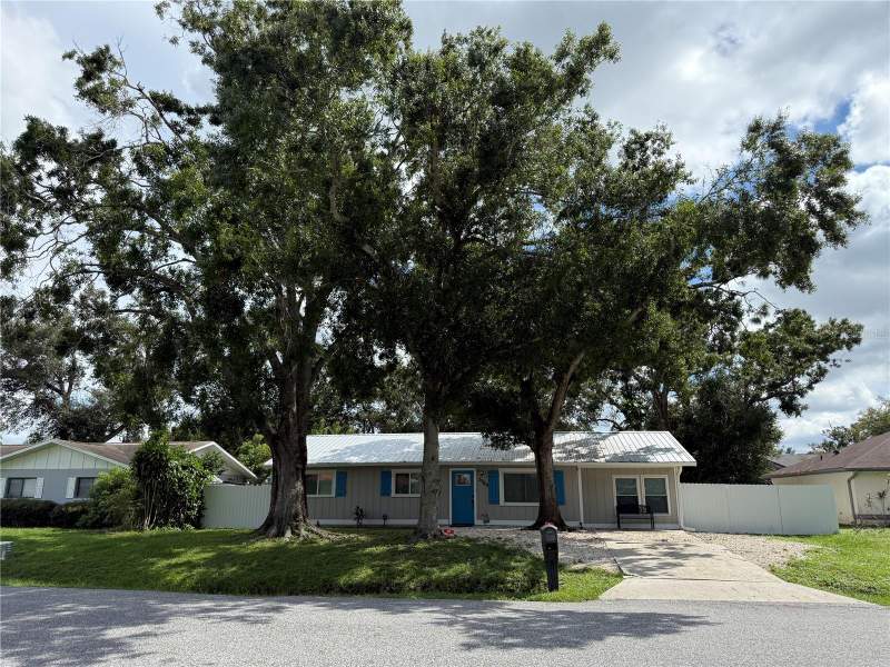 3988 SAN LUIS DRIVE home for sale in De Soto Lakes