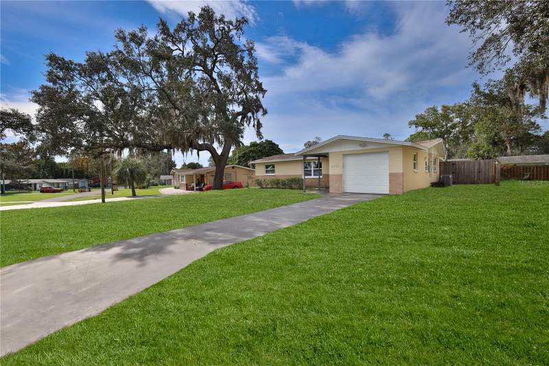 2 bedroom Single Family Residence at 4059 Sugarfoot Drive, Weeki Wachee Woodlands, Spring Hill — photo 4