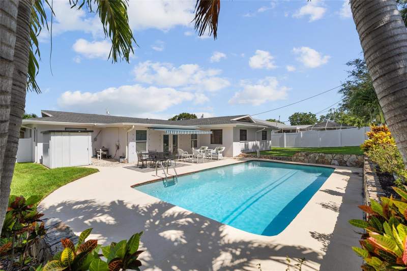 4 bedroom Single Family Residence at 6249 Hillside Avenue, Sheraton Shores, Seminole — photo 2