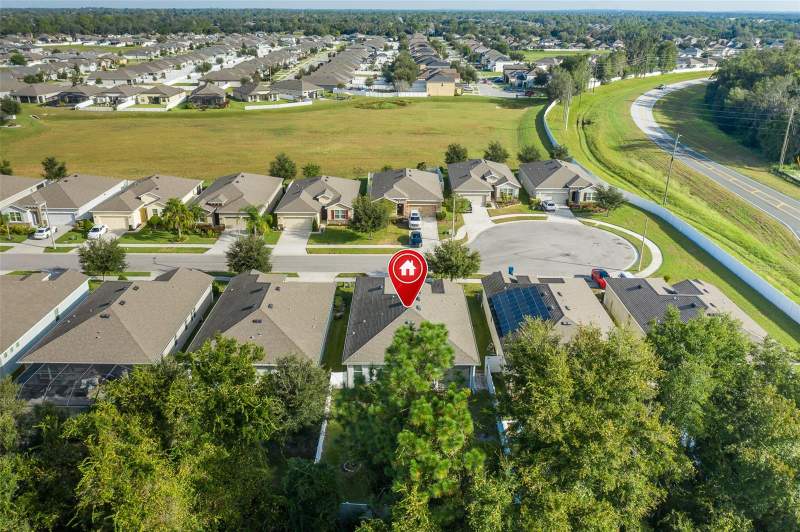 3 bedroom Single Family Residence at 13786 Hunting Creek Place, Villages Of Avalon Ph 3A, Spring Hill — photo 3