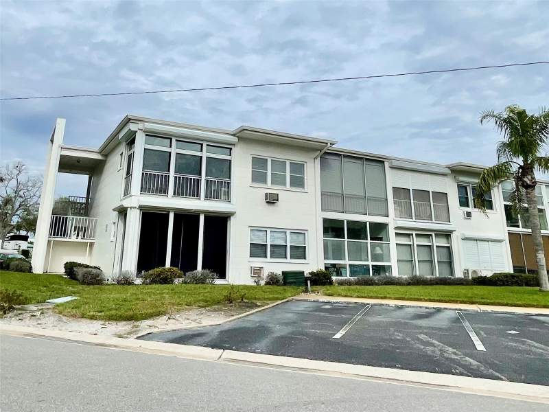 2 bedroom Condominium at 7050 Sunset Way #19, Sunset Plaza, St Pete Beach — photo 3