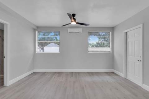 1007 Egan Drive, Orlando FL - photo 12 of 30