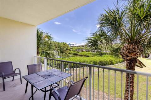 3259 Mangrove Point Drive, Ruskin FL - photo 9 of 47