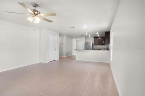 204 Hyacinth Court, Poinciana FL - photo 13 of 37