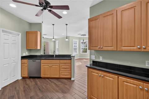 792 Grasslands Village Circle #792, Lakeland FL - photo 19 of 54