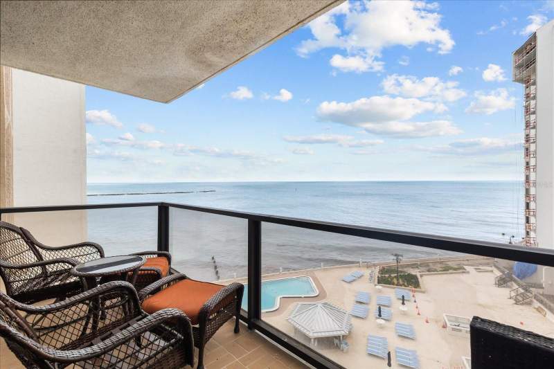 450 S GULFVIEW BOULEVARD #802 home for sale in 440 West Condo
