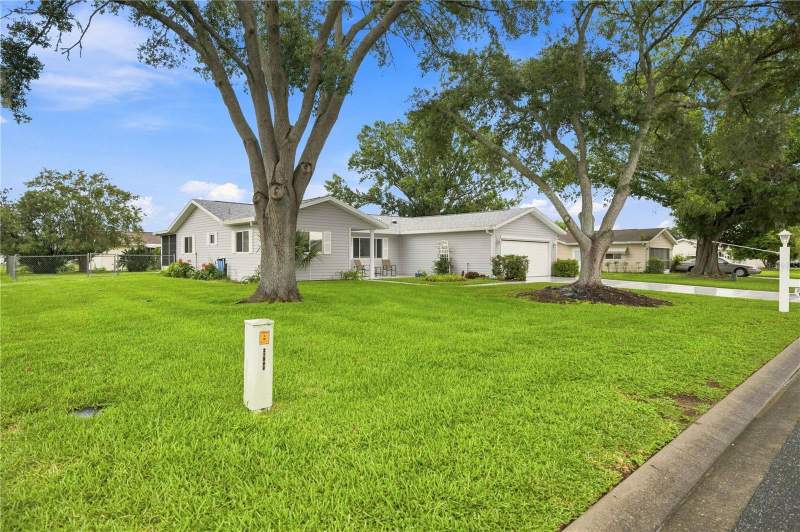 3 bedroom Single Family Residence at 10435 SE 178th Place, Spruce Creek South, Summerfield — photo 3