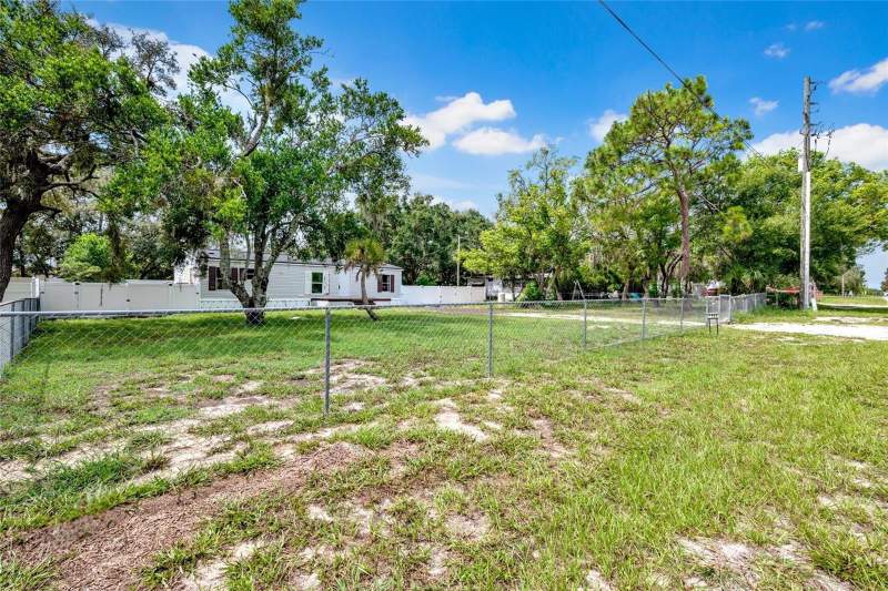 3 bedroom Manufactured Home at 7194 Sealawn Drive, Weeki Wachee Acres, Spring Hill — photo 5