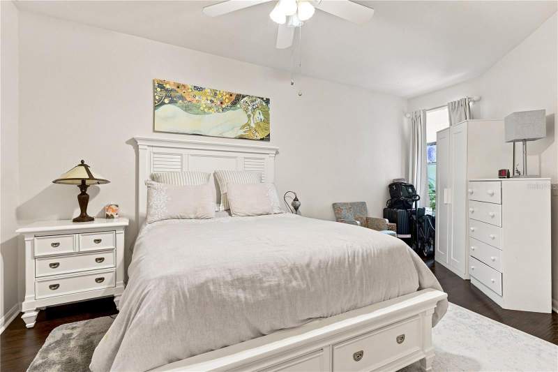 2 bedroom Condominium at 860 N Orange Avenue #239, Park North/Cheney Place, Orlando — photo 5