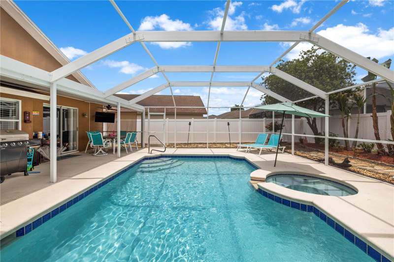 4 bedroom Single Family Residence at 22741 Roderick Drive, Sable Ridge Ph 06A1, Land O Lakes — photo 2