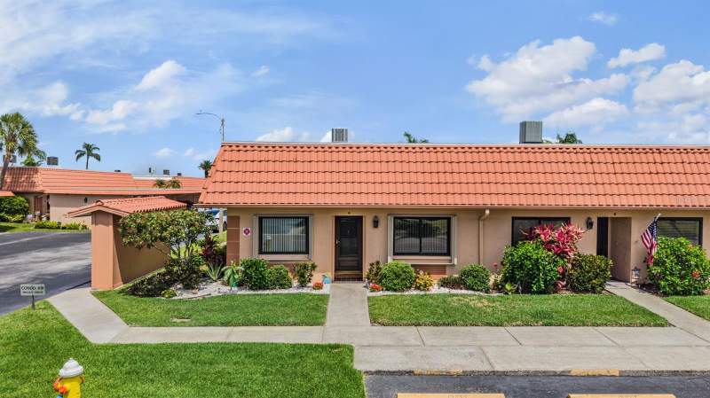 19029 US HIGHWAY 19 #27A home for sale in Imperial Cove