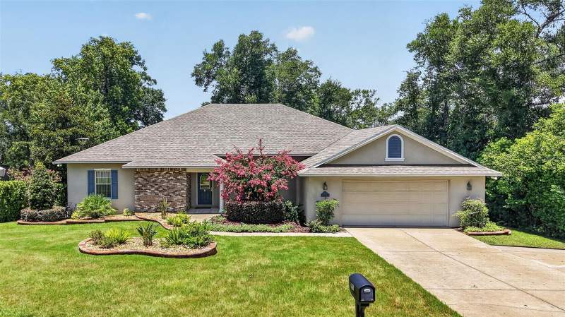 4 bedroom Single Family Residence at 705 Hilltop Court, Mount Dora Pine Crest Unrec, Mount Dora — photo 3
