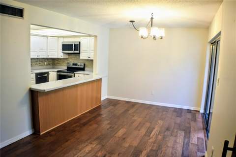 814 Park Lake Circle #8, Maitland FL - photo 8 of 30