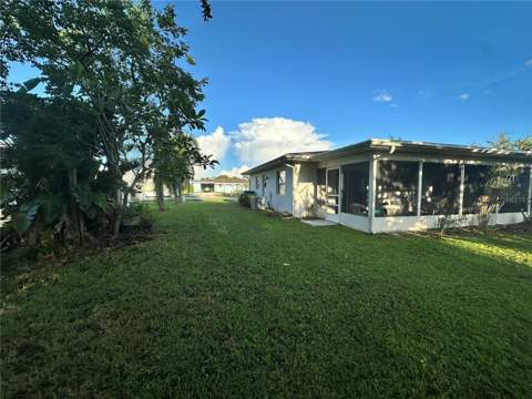 2488 Beacon Drive, Port Charlotte FL - photo 9 of 32