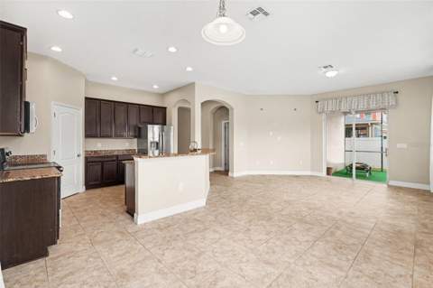 7614 Atwood Drive, Wesley Chapel FL - photo 8 of 30