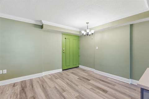 2413 Bayshore Boulevard #1004, Tampa FL - photo 9 of 50