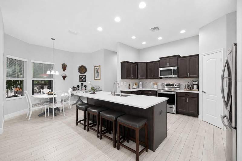 4 bedroom Single Family Residence at 13079 Harris Hawk Road, Royal Highlands, Brooksville — photo 5