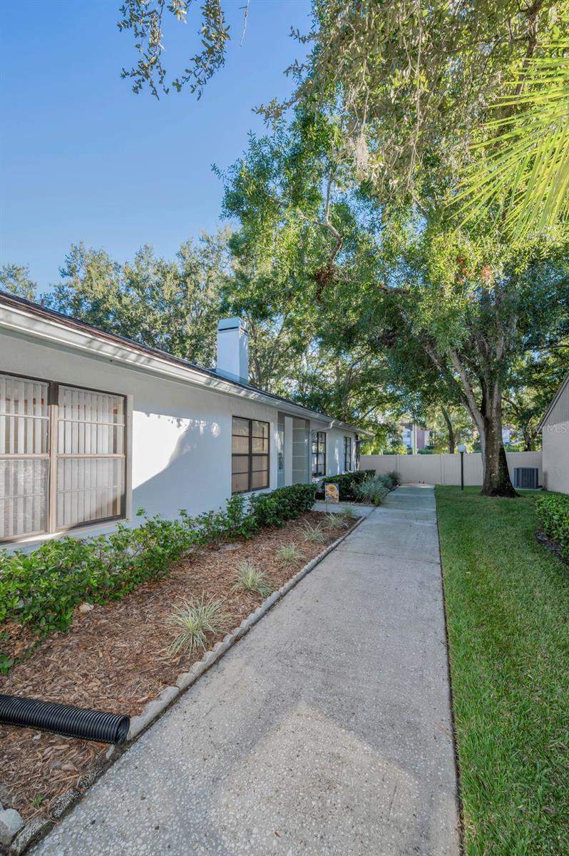 2 bedroom Villa at 3500 Magnolia Ridge Circle #405, Magnolia Ridge Condo, Palm Harbor — photo 3