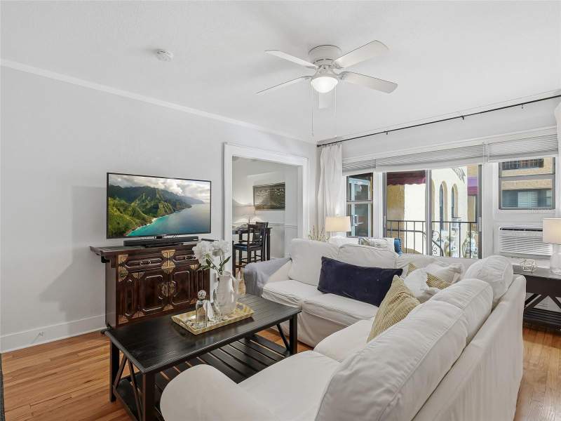 1 bedroom Condominium at 130 4th Avenue #107, Flori De Leon Apts Co-Op, St Petersburg — photo 4
