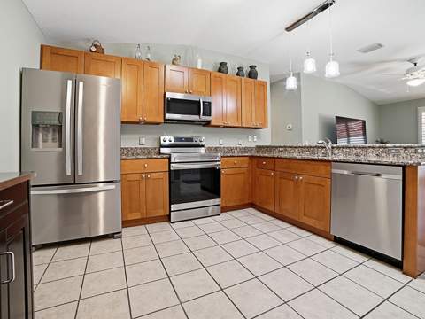 8083 SE 169th Palownia Loop, The Villages FL - photo 10 of 19