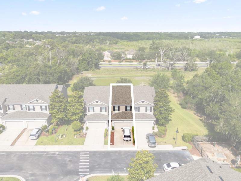 4 bedroom Townhouse at 1512 Groundsel Lane, Prairie Lake Reserve Rep #1, Ocoee — photo 2