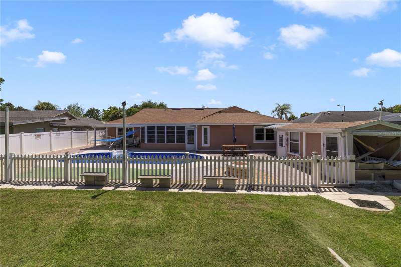 4 bedroom Single Family Residence at 12631 Indiana Woods Lane, Meadow Woods Village 04, Orlando — photo 2