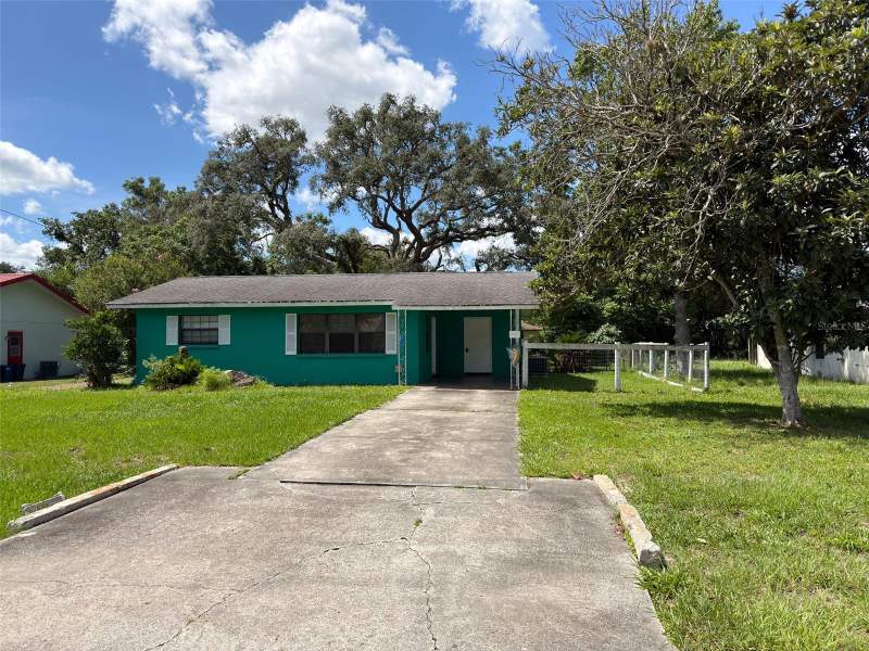 2 bedroom Single Family Residence at 21160 SW Honeysuckle Street, Rainbow Lakes Estate, Dunnellon — photo 2