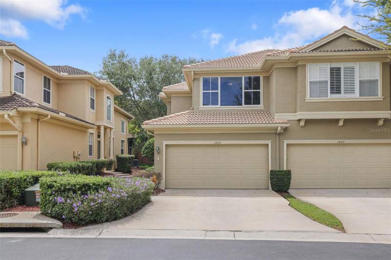 Townhomes At Weathersfield