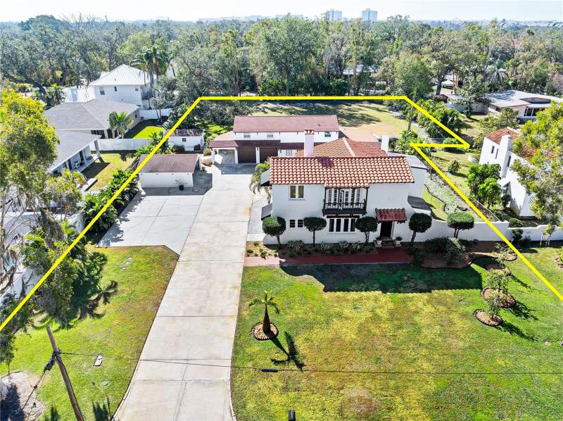 4 bedroom Single Family Residence at 6010 17th Avenue, Pasadena Estates Sec G, Gulfport — photo 5