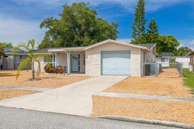 2 bedroom Single Family Residence at 6047 9th Avenue, Holiday Gardens Estates, New Port Richey — photo 3
