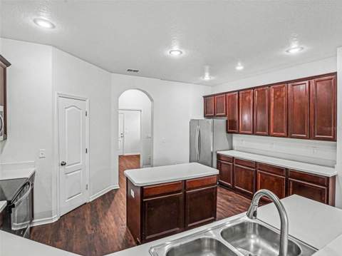 526 Azalea Bloom Drive, Apopka FL - photo 7 of 26