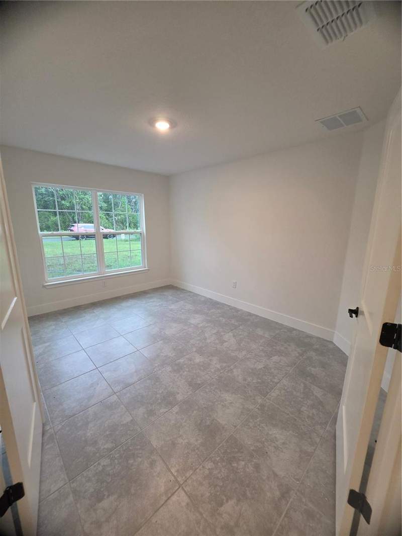 4 bedroom Single Family Residence at 12330 Piping Plover Avenue, Royal Highlands, Weeki Wachee — photo 4