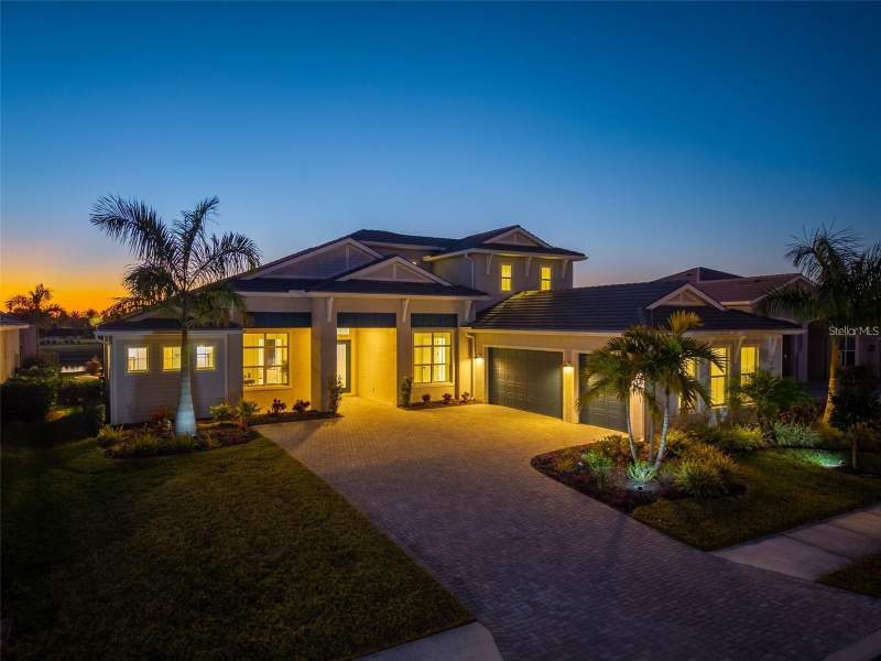 5 bedroom Single Family Residence at 8444 Cane Bay Court, Isles At Lakewood Ranch, Lakewood Ranch — photo 3